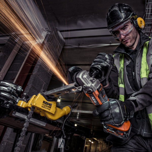 18 V 125 mm Brushless Angle Grinder with paddle switch