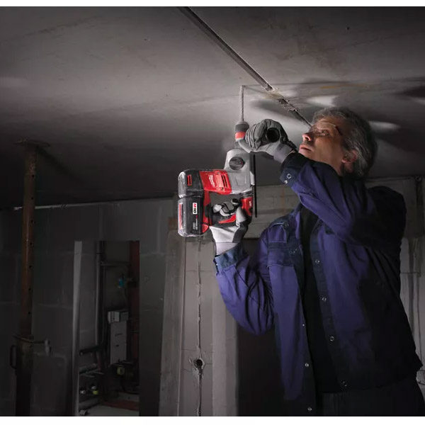 M18&trade; 4-mode SDS-Plus hammer with FIXTEC chuck