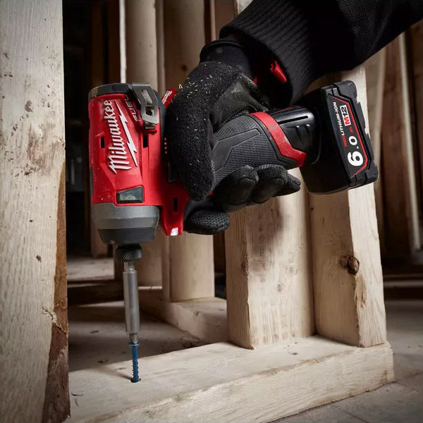 M12 FUEL&trade; sub compact &frac14;" Hex impact driver