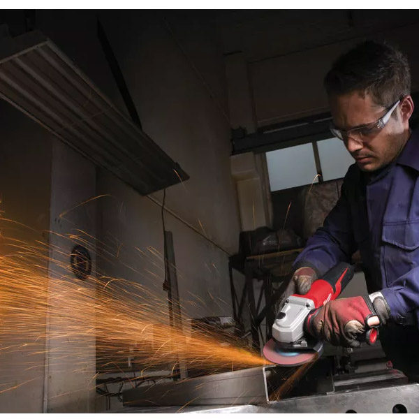 1550 W angle grinder with AVS