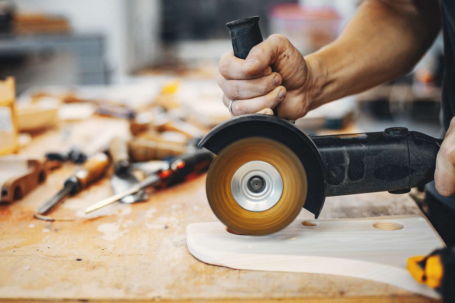 types-of-angle-grinder-machine-and-uses