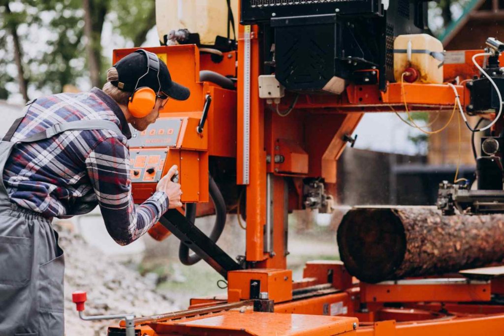 different-types-industrial-saws-applications
